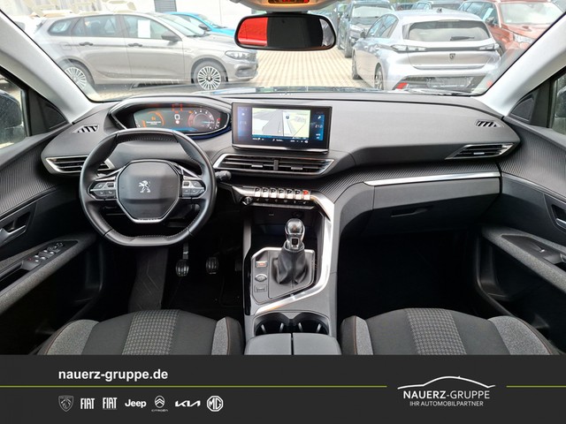 Fahrzeugabbildung Peugeot 3008 Active Pack 130