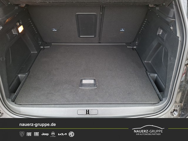 Fahrzeugabbildung Peugeot 3008 Active Pack 130