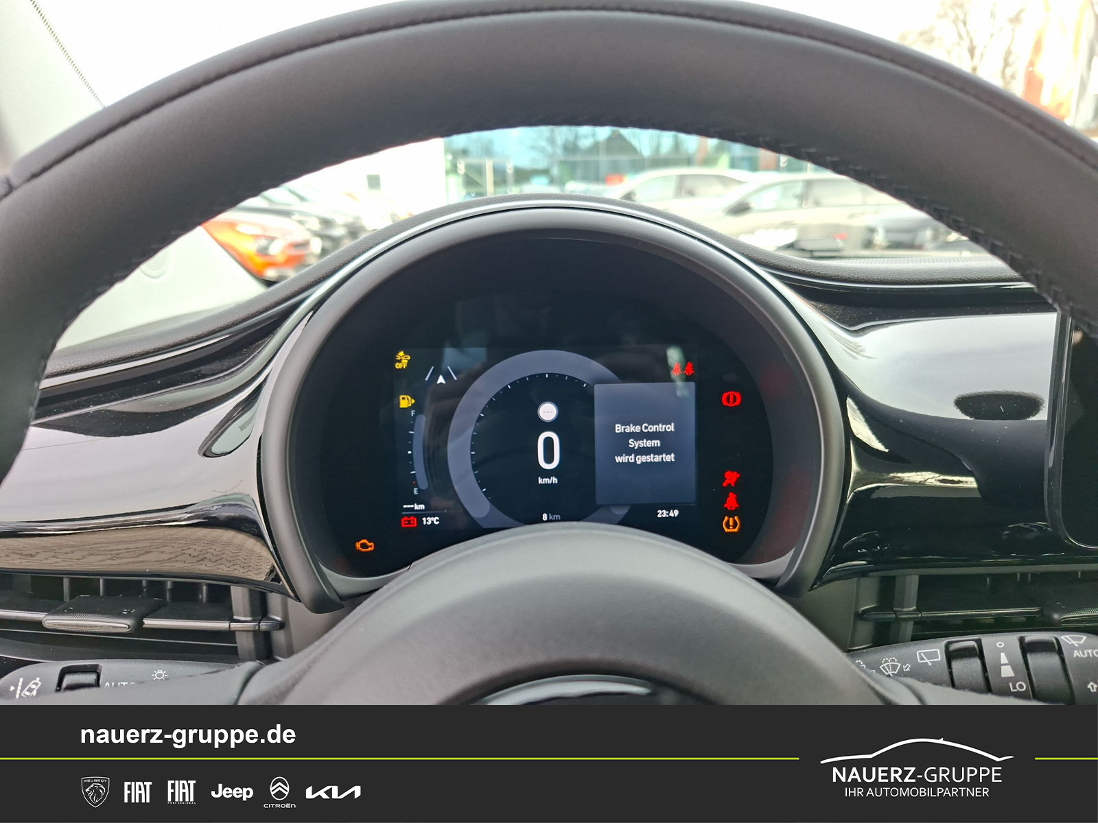 Fahrzeugabbildung Fiat 500 1.0 Hybrid FireFly 48 kW Icon