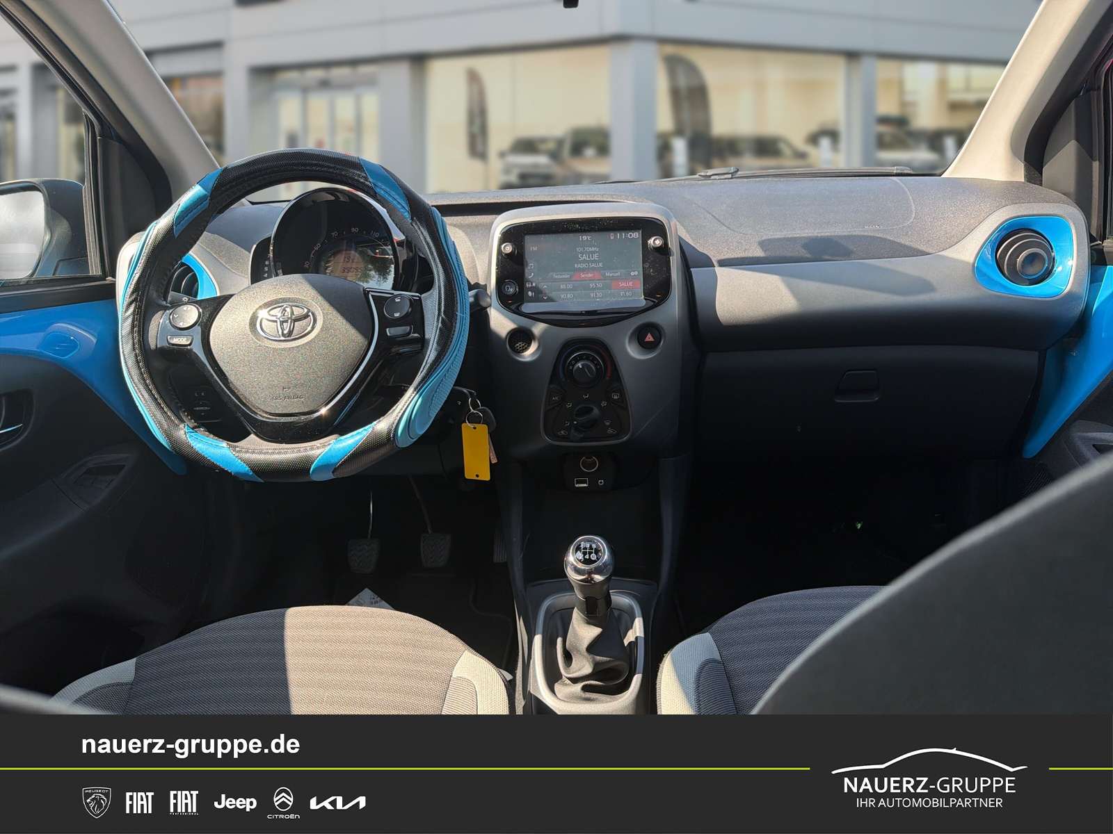 Fahrzeugabbildung Toyota AYGO x-sky - mit KI generiert/bearbeitet