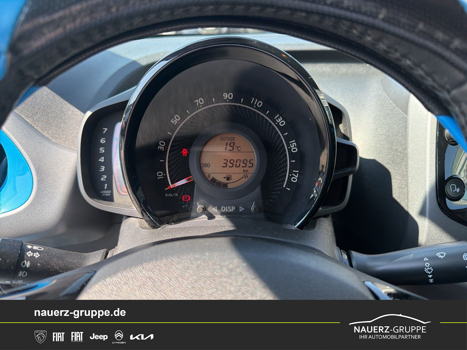 Fahrzeugabbildung Toyota AYGO x-sky - mit KI generiert/bearbeitet