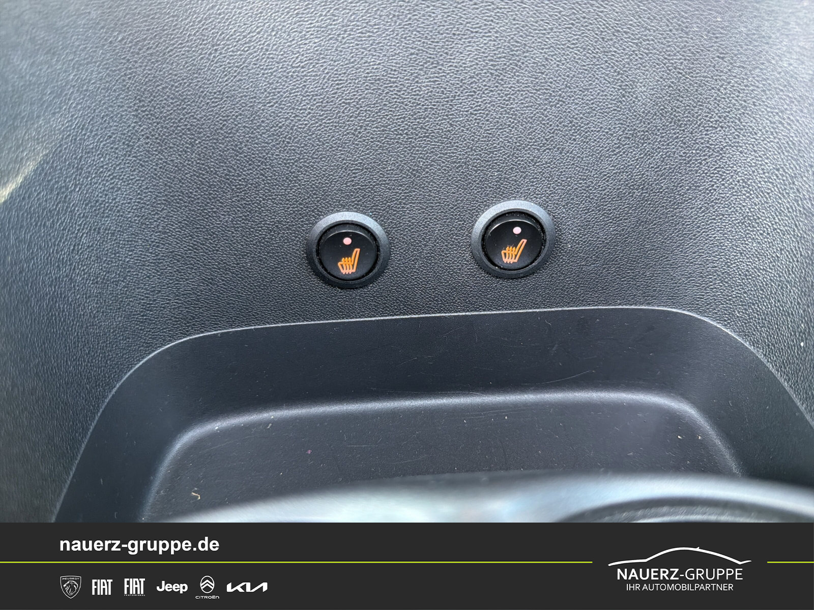 Fahrzeugabbildung Toyota AYGO x-sky - mit KI generiert/bearbeitet