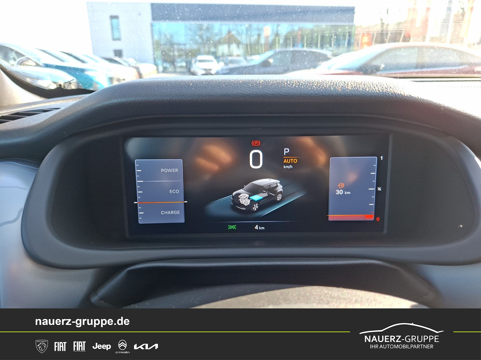 Fahrzeugabbildung Jeep Avenger 4xe The North Face Mild-Hybrid 4xe