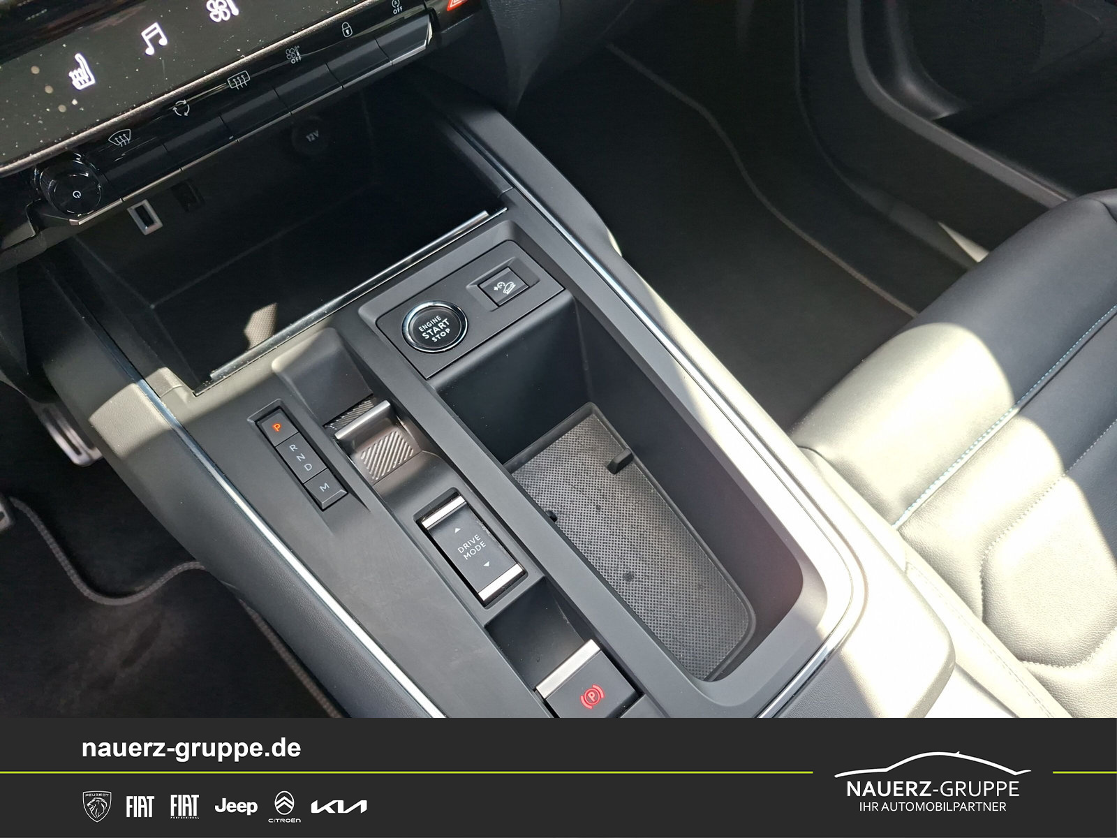 Fahrzeugabbildung Citroen C5 Aircross Shine Pack 130 EAT8 - mit KI generiert/bearbeitet