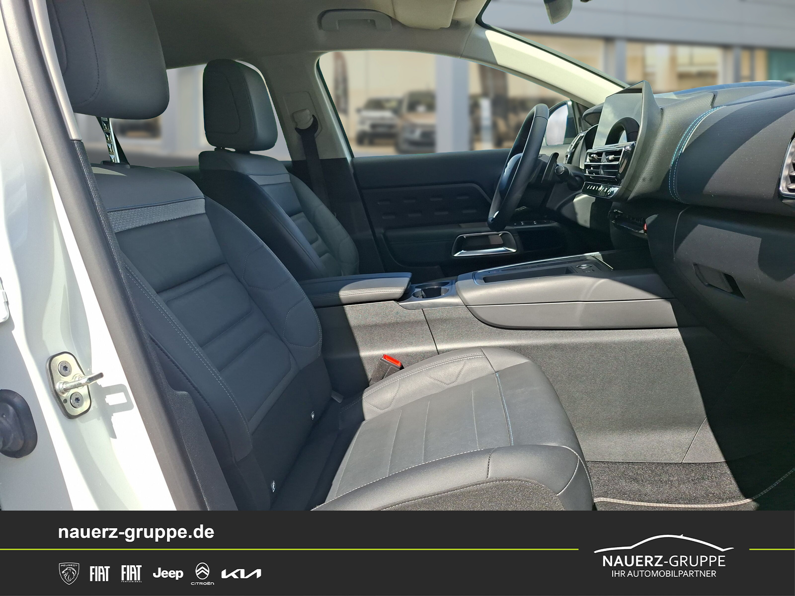 Fahrzeugabbildung Citroen C5 Aircross Shine Pack 130 EAT8 - mit KI generiert/bearbeitet