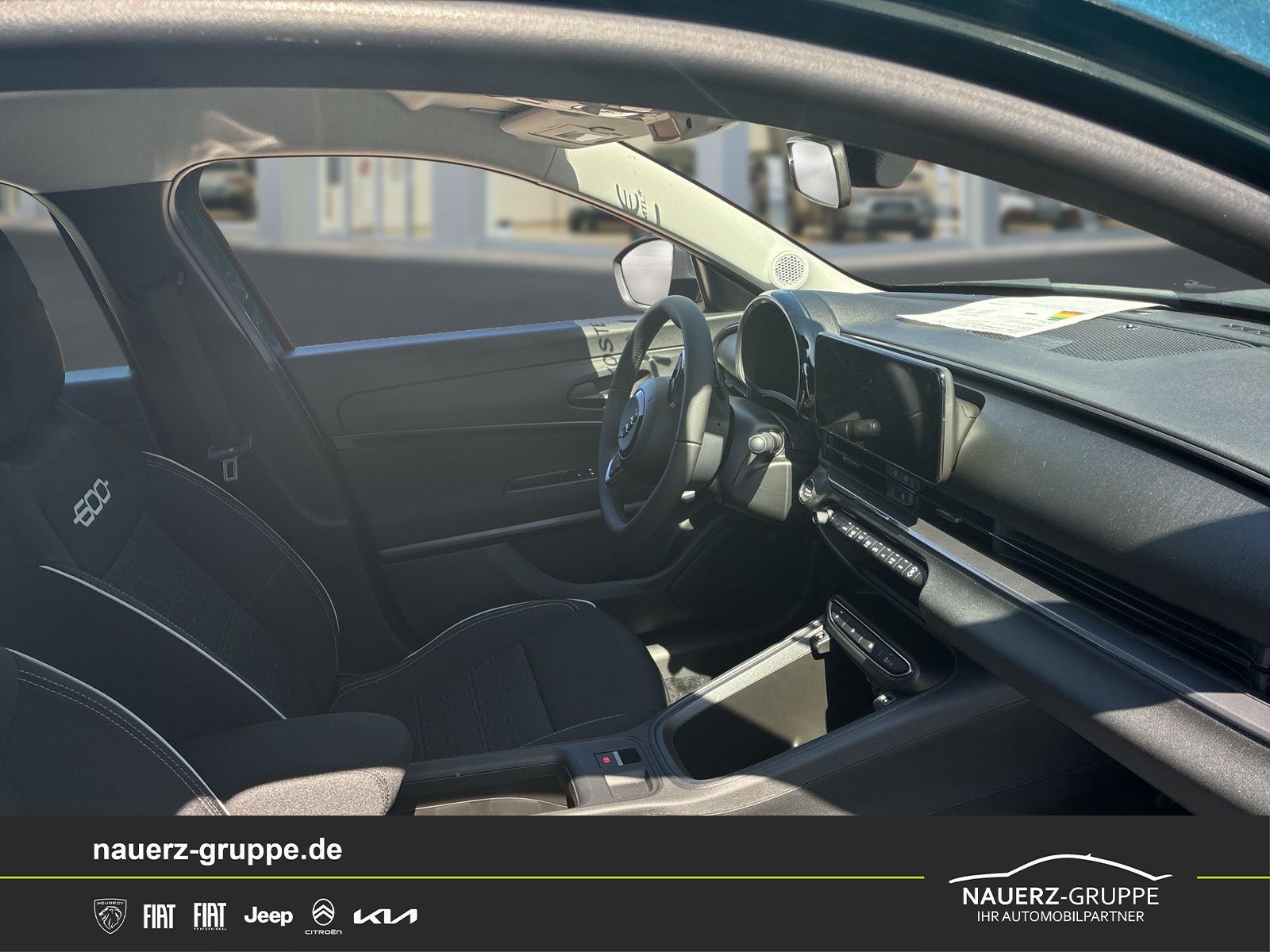 Fahrzeugabbildung Fiat 600 Mild Hybrid 1.2 Business Edition - mit KI generiert/bearbeitet
