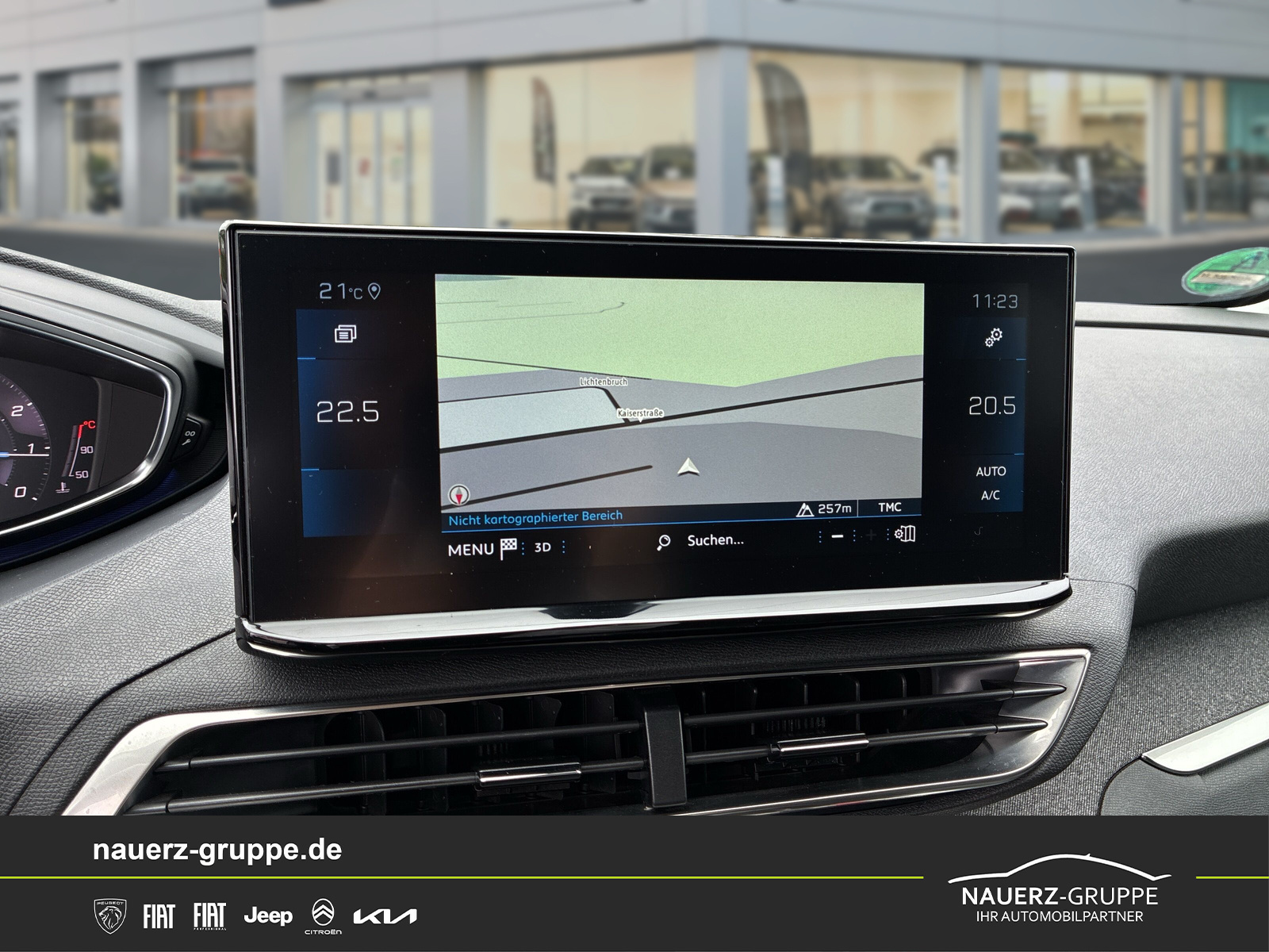 Fahrzeugabbildung Peugeot 5008 Allure Pack PureTech 130 EAT8 - mit KI generiert/bearbeitet