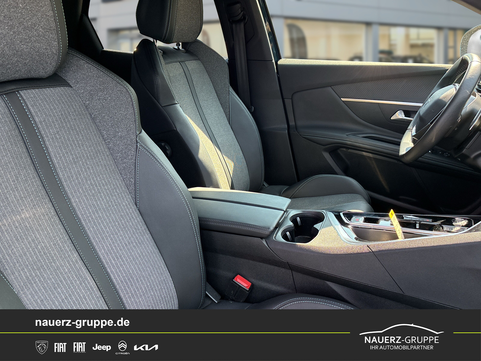 Fahrzeugabbildung Peugeot 3008 Allure Pack PureTech 130 EAT8 - mit KI generiert/bearbeitet