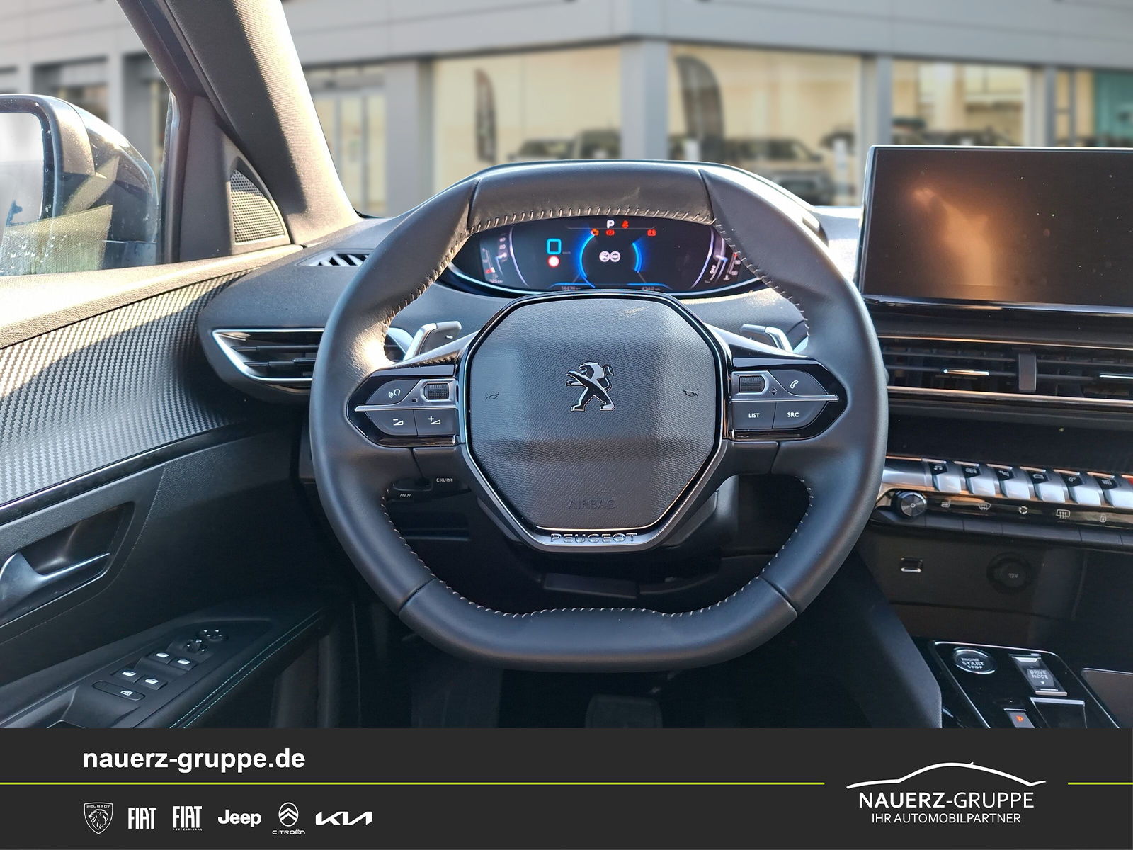 Fahrzeugabbildung Peugeot 3008 Hybrid 136 Allure Pack