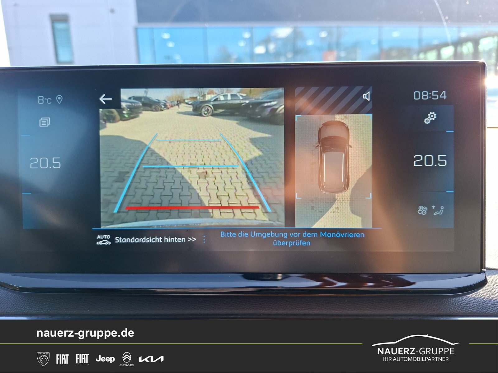 Fahrzeugabbildung Peugeot 3008 Hybrid 136 Allure Pack