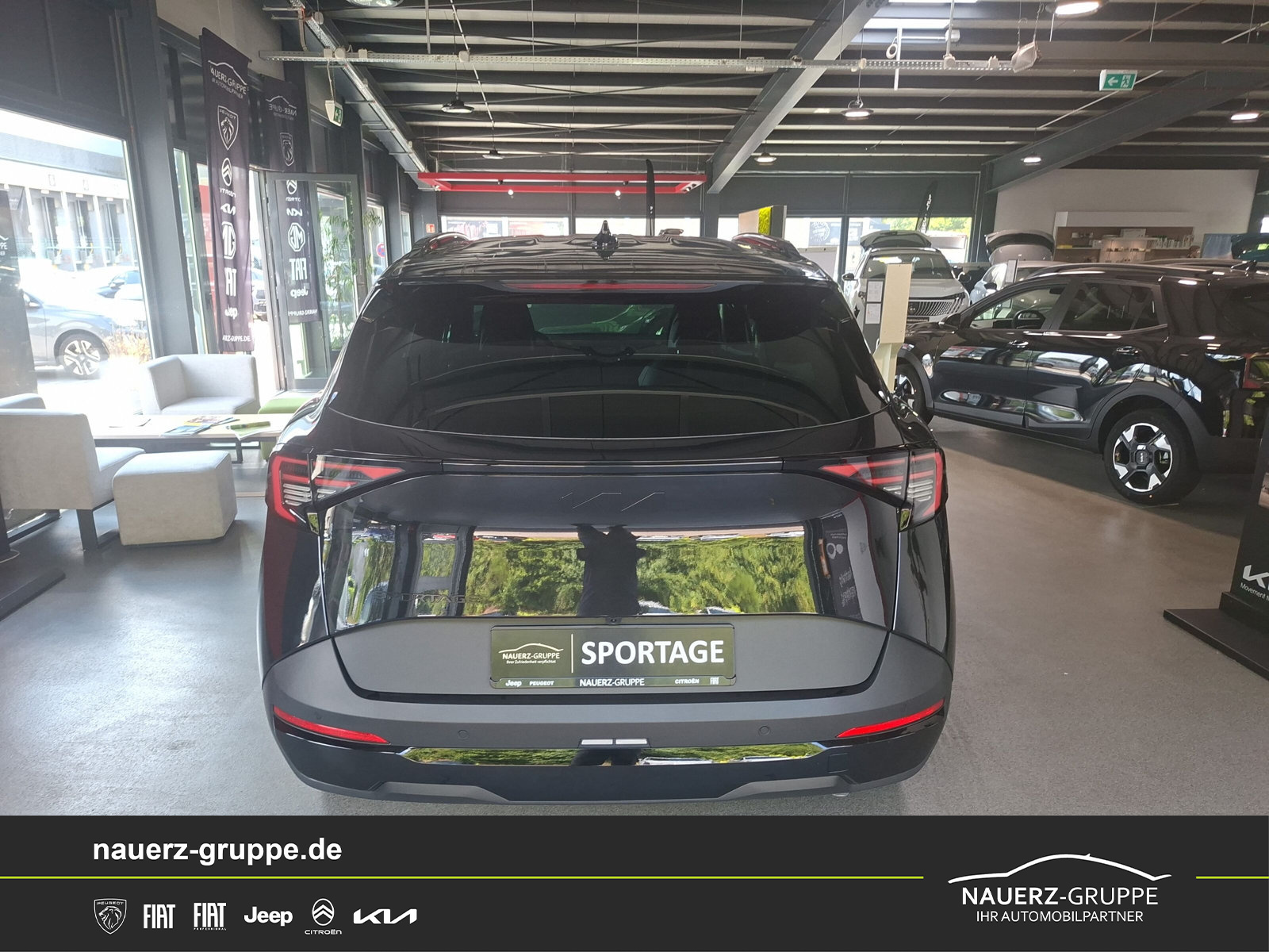 Fahrzeugabbildung Kia Sportage 1.6 T-GDI AWD DCT Black Edition - mit KI generiert/bearbeitet