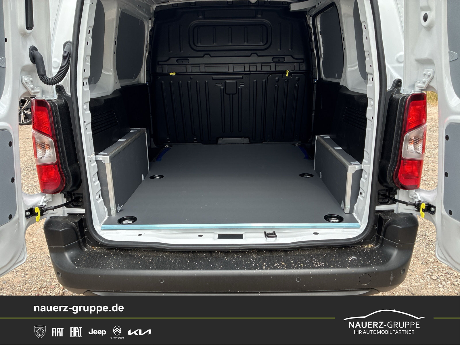 Fahrzeugabbildung Peugeot Partner L1H1 Diesel 100