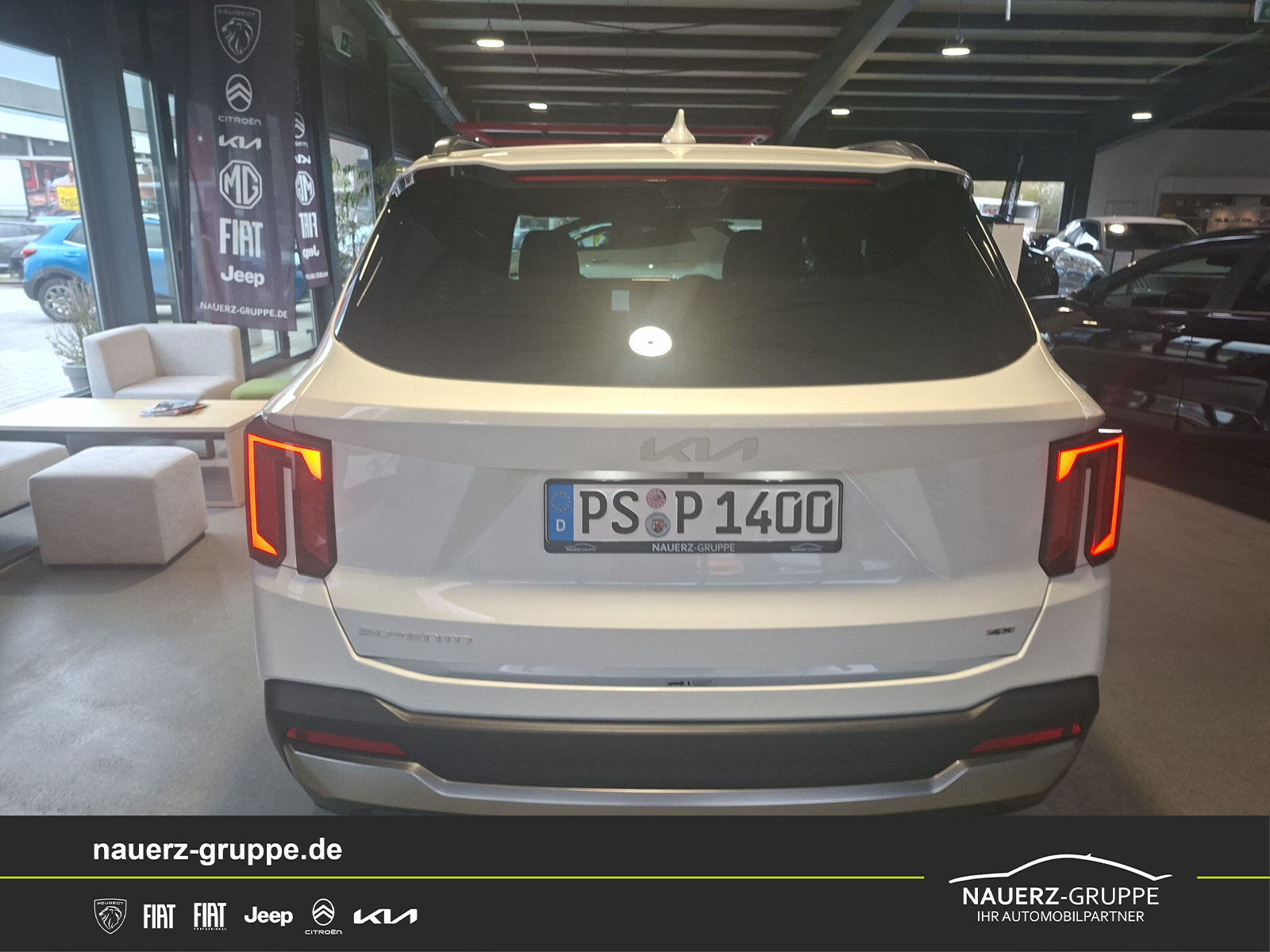 Fahrzeugabbildung Kia SORENTO PE 2.2D AWD PLAT 7S NAP PREM GD Platinum 4WD DCT 2.2 CRDI 7-Sitzer