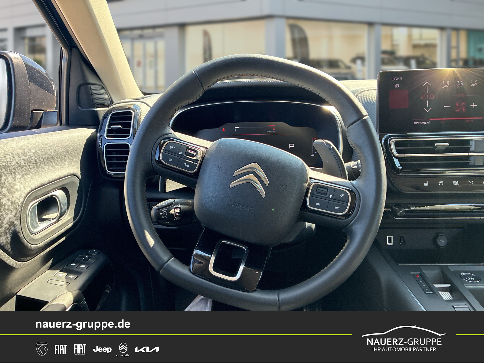 Fahrzeugabbildung Citroen C5 Aircross Shine Pack 130 EAT8 - mit KI generiert/bearbeitet