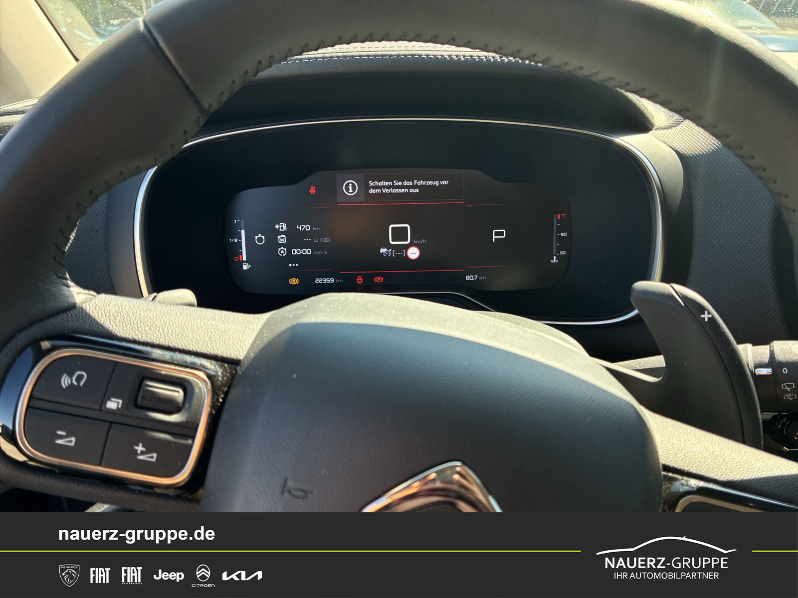 Fahrzeugabbildung Citroen C5 Aircross Shine Pack 130 EAT8 - mit KI generiert/bearbeitet