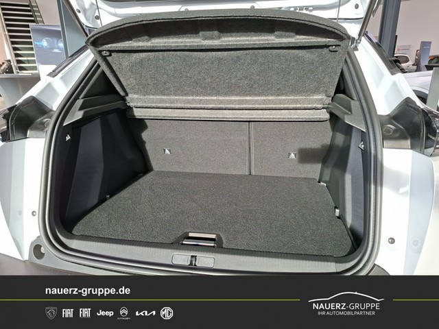 Fahrzeugabbildung Peugeot 2008 Allure Hybrid 145 e-DCS6