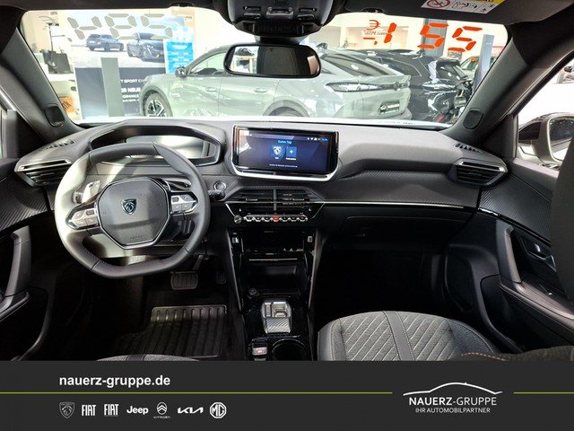 Fahrzeugabbildung Peugeot 2008 Allure Hybrid 145 e-DCS6