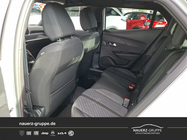 Fahrzeugabbildung Peugeot 2008 Allure Hybrid 145 e-DCS6