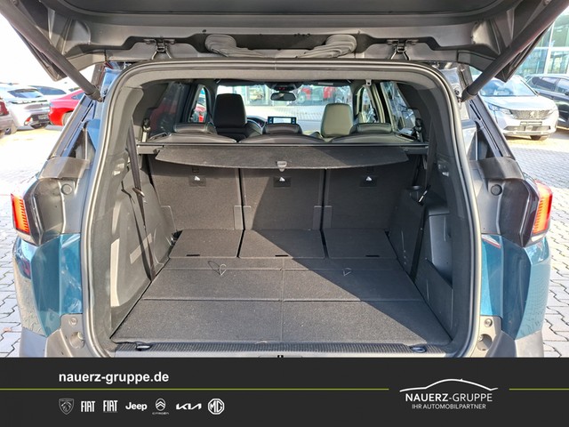 Fahrzeugabbildung Peugeot 5008 Allure Pack PureTech 130 EAT8