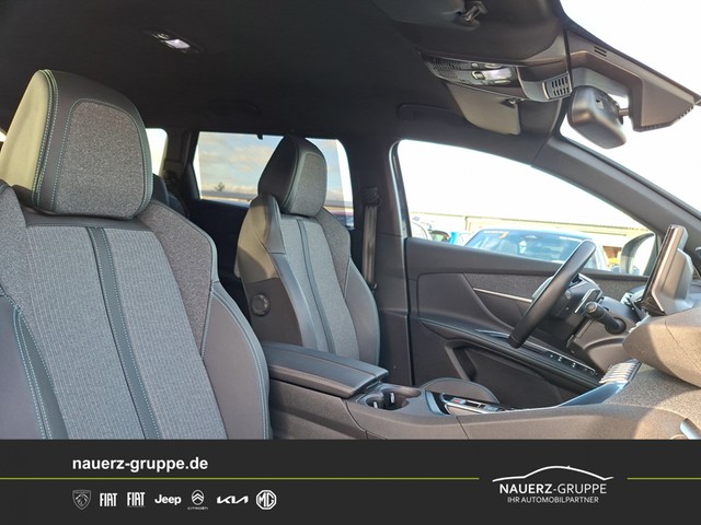 Fahrzeugabbildung Peugeot 5008 Allure Pack PureTech 130 EAT8