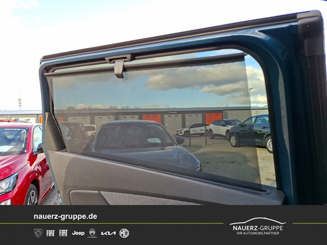 Fahrzeugabbildung Peugeot 5008 Allure Pack PureTech 130 EAT8