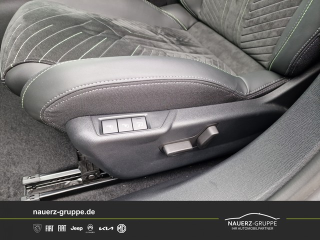 Fahrzeugabbildung Peugeot 2008 e- GT