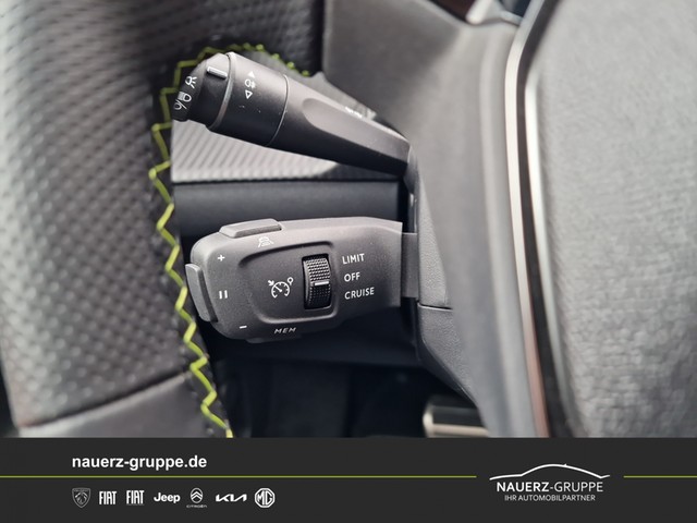 Fahrzeugabbildung Peugeot 2008 e- GT