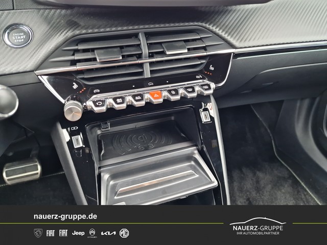 Fahrzeugabbildung Peugeot 2008 e- GT