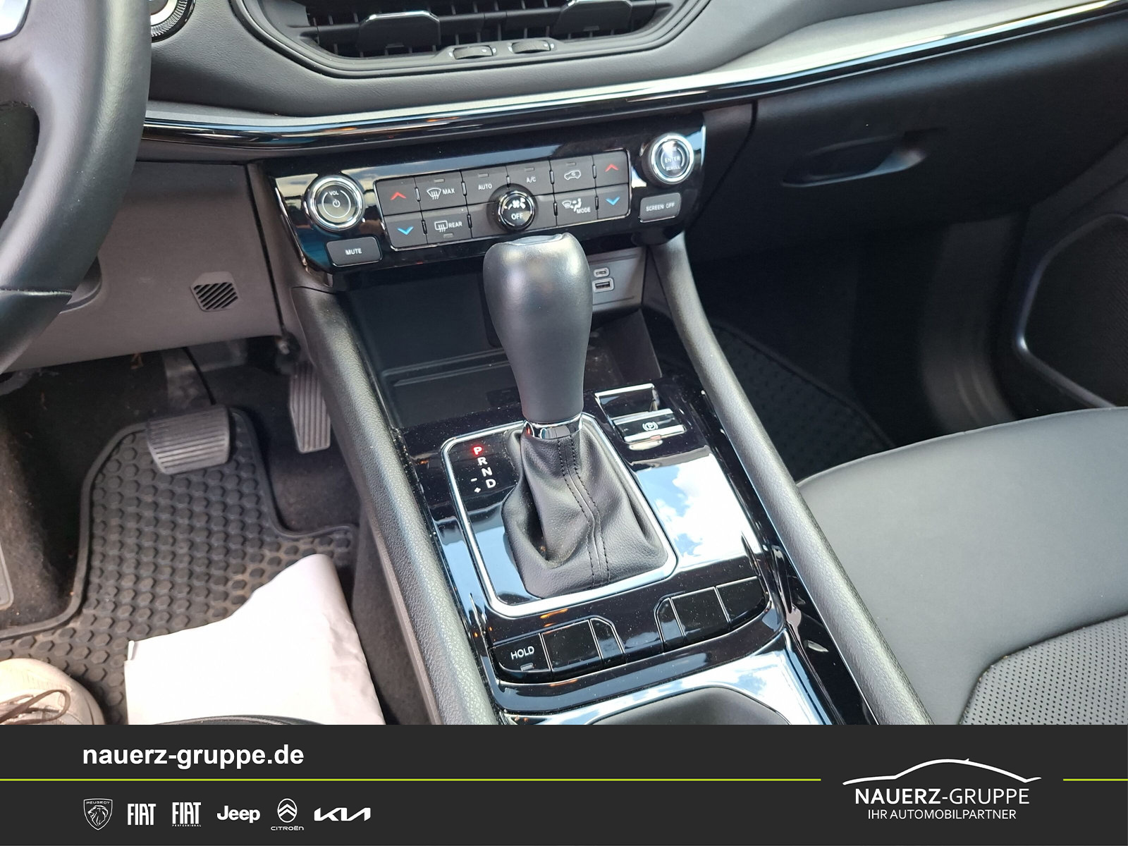 Fahrzeugabbildung Jeep Compass S Mild-Hybrid FWD