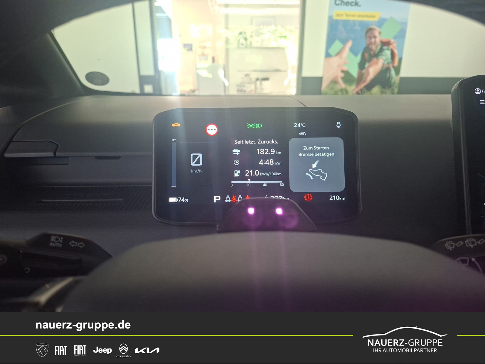 Fahrzeugabbildung Kia PV5 ELITE 71.2-kWh - mit KI generiert/bearbeitet