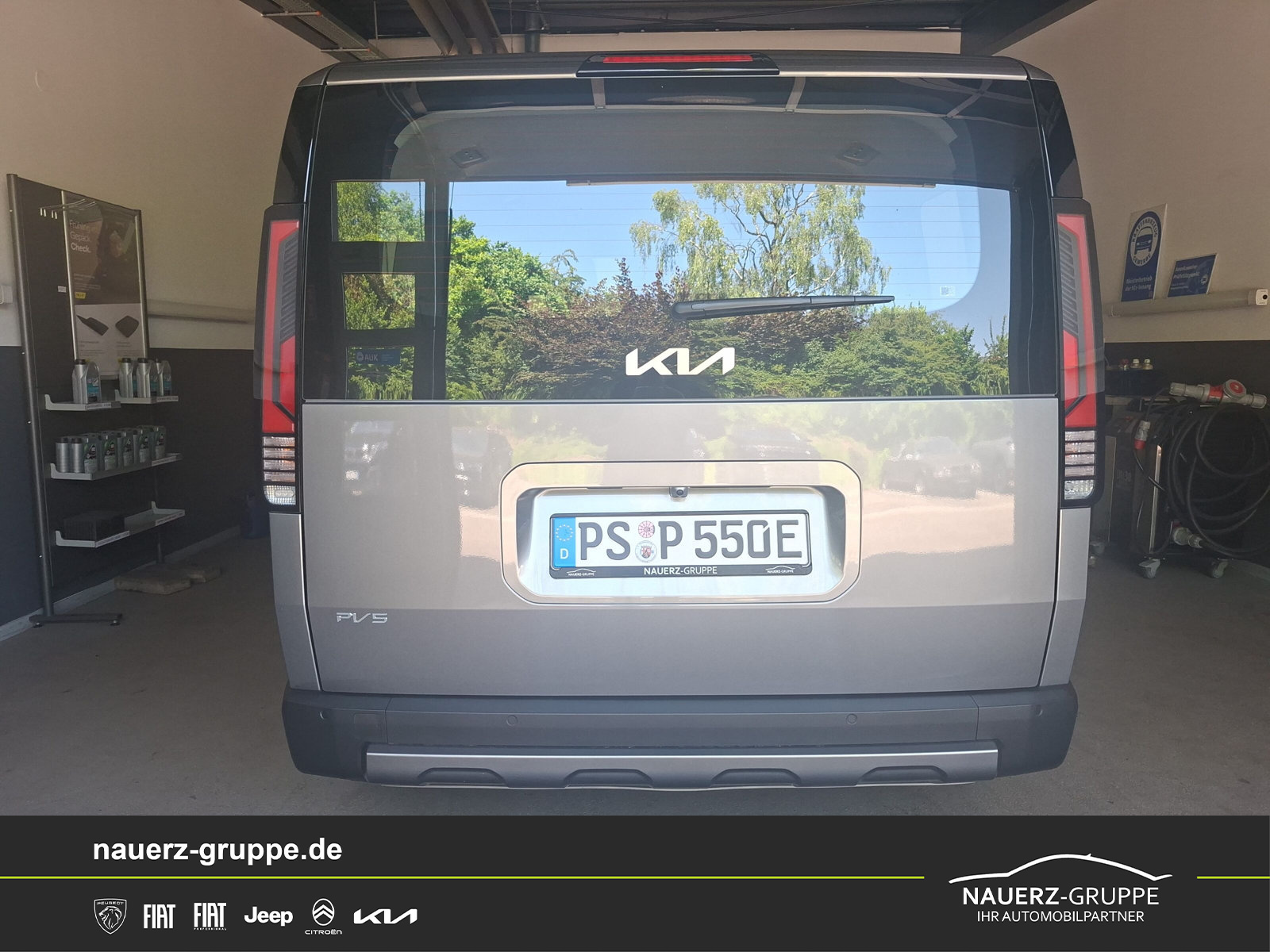 Fahrzeugabbildung Kia PV5 ELITE 71.2-kWh - mit KI generiert/bearbeitet