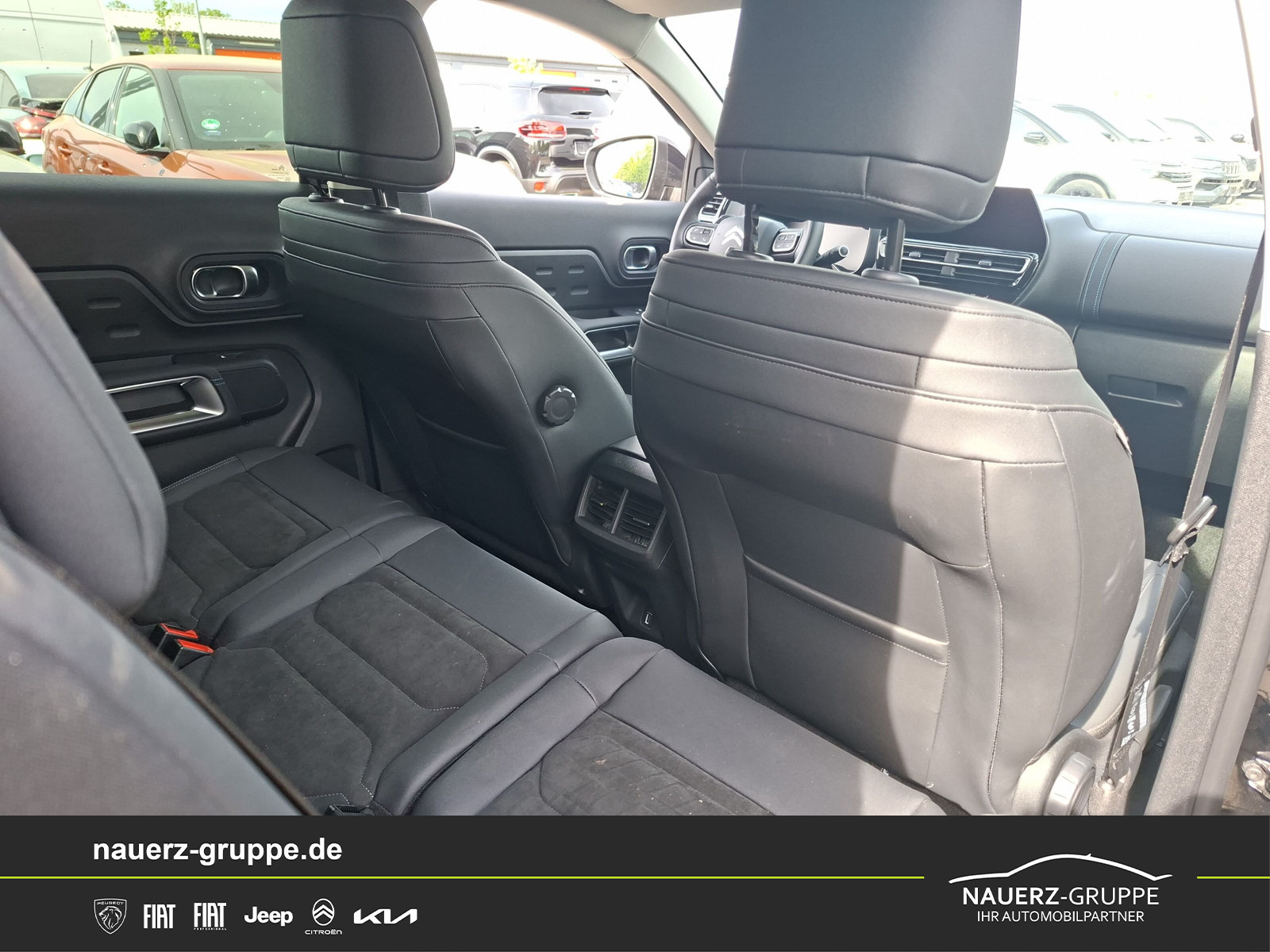 Fahrzeugabbildung Citroen C5 Aircross ë-Series Mild Hybrid 136