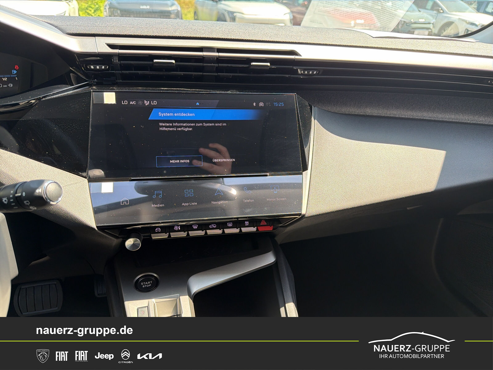Fahrzeugabbildung Peugeot 308 SW Allure Diesel 130 EAT8