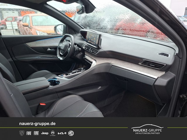 Fahrzeugabbildung Peugeot 3008 GT PureTech 130 EAT8