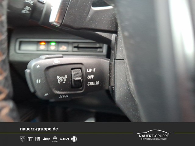 Fahrzeugabbildung Peugeot 3008 GT PureTech 130 EAT8