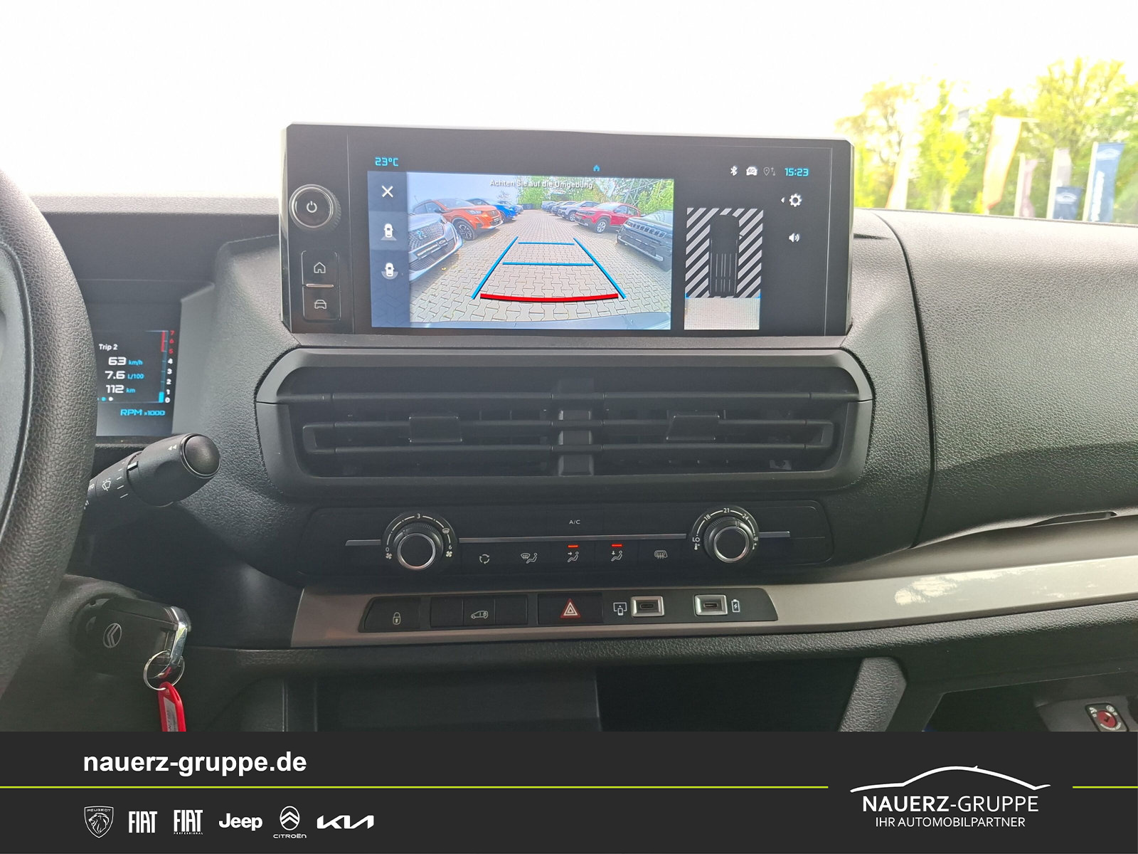 Fahrzeugabbildung Citroen Jumpy Kasten Standard