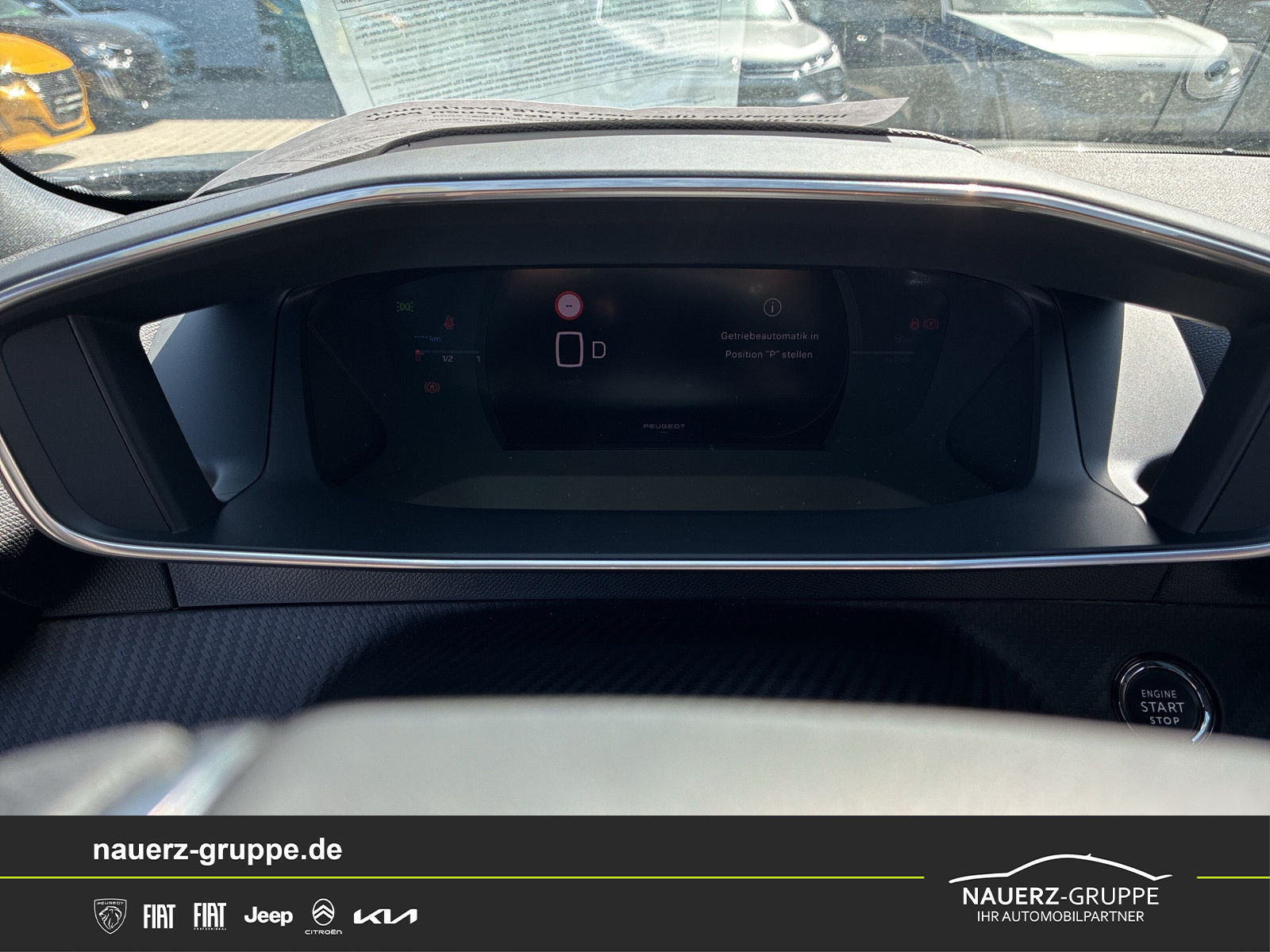 Fahrzeugabbildung Peugeot 2008 Hybrid 145 GT Exclusive