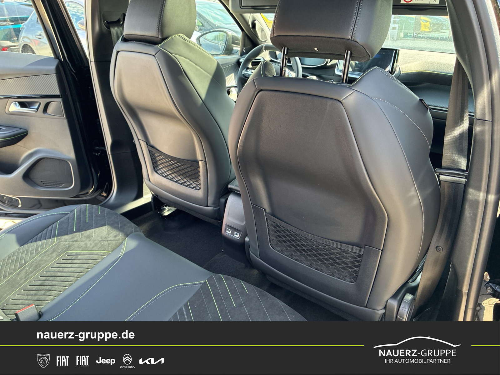 Fahrzeugabbildung Peugeot 2008 Hybrid 145 GT Exclusive