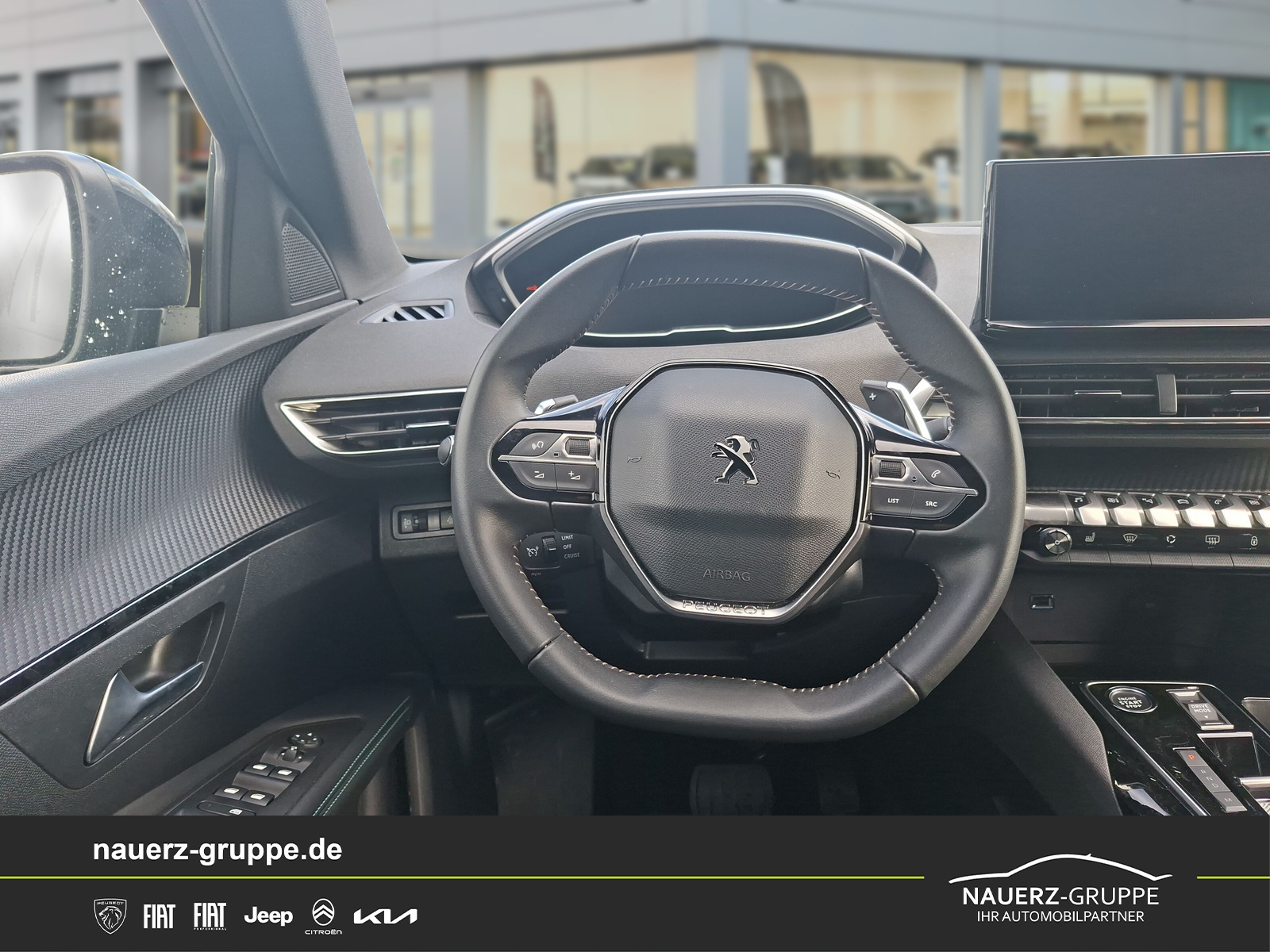 Fahrzeugabbildung Peugeot 3008 Hybrid 136 Allure Pack