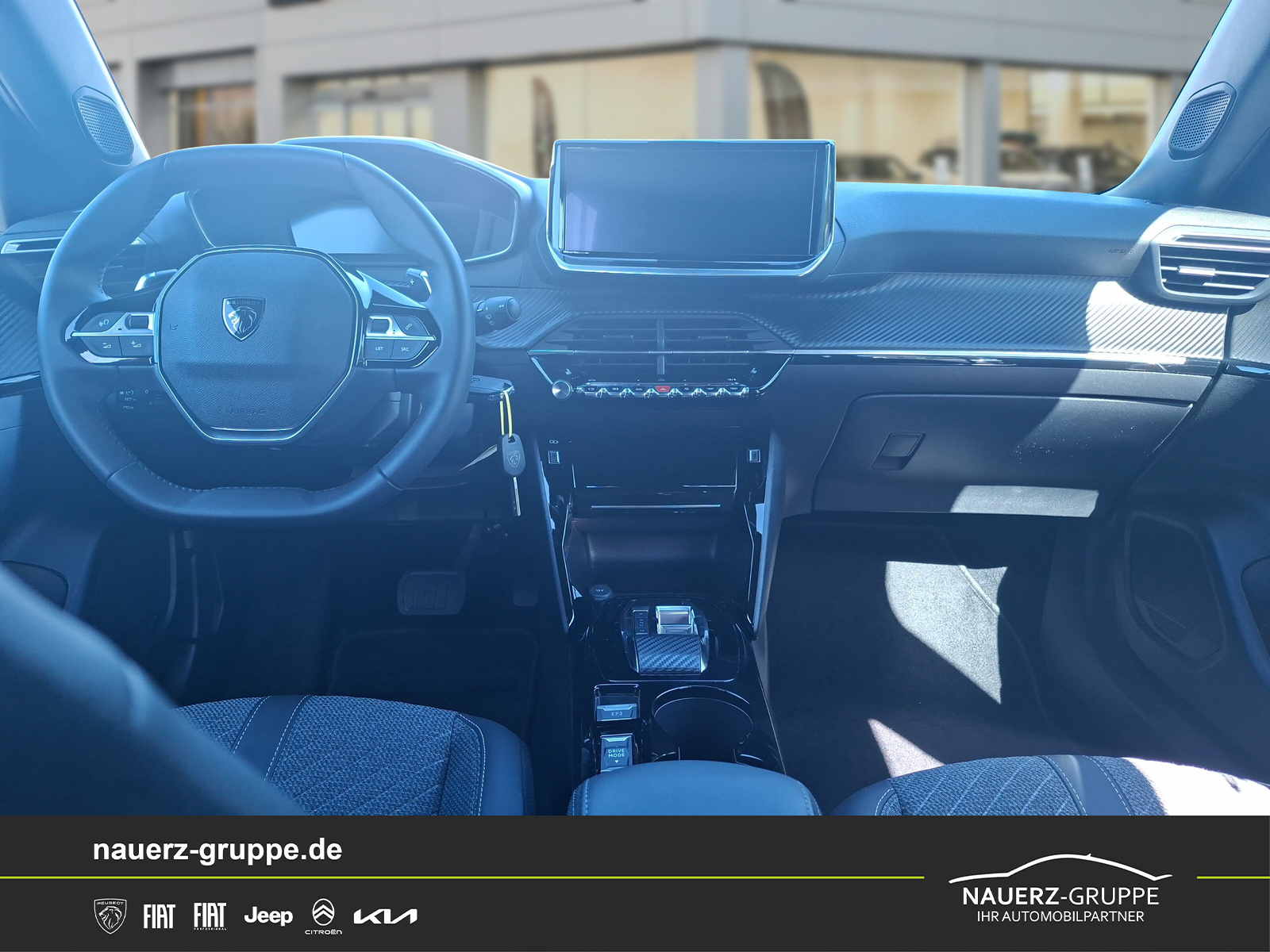 Fahrzeugabbildung Peugeot 2008 Allure PureTech 130 EAT8