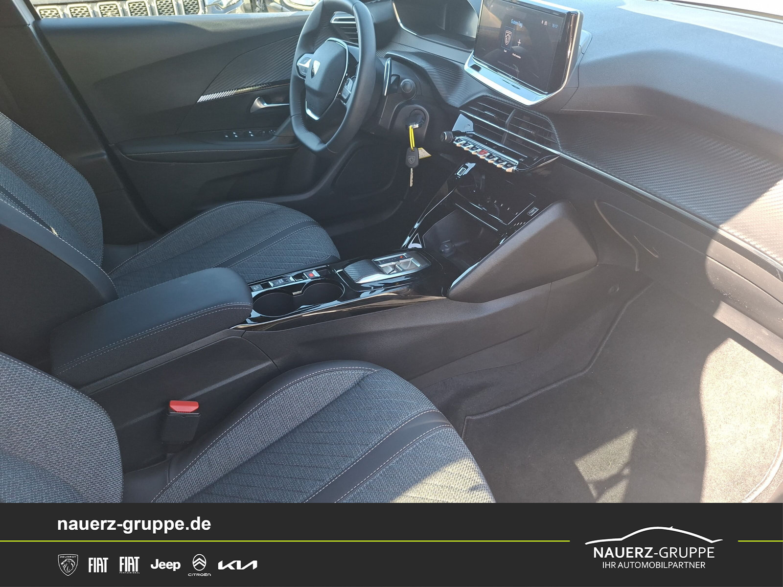 Fahrzeugabbildung Peugeot 2008 Allure PureTech 130 EAT8