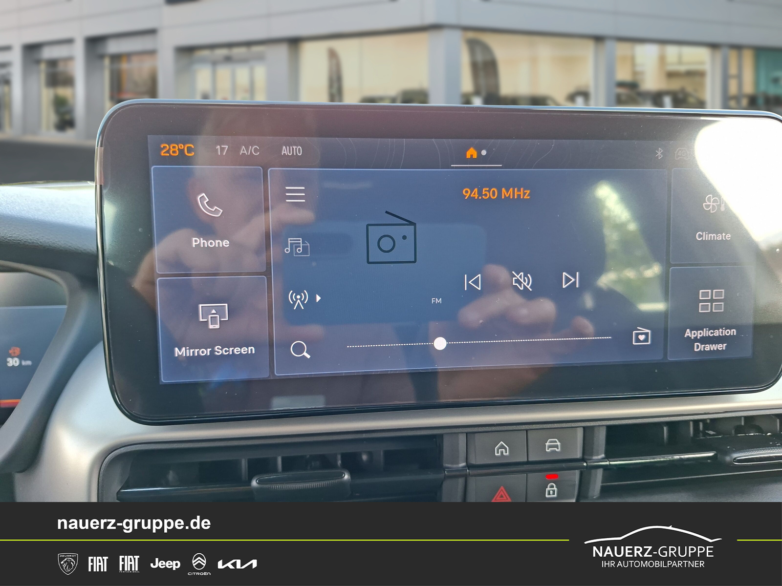 Fahrzeugabbildung Jeep Avenger Altitude Mild-Hybrid Sonderaktion - mit KI generiert/bearbeitet