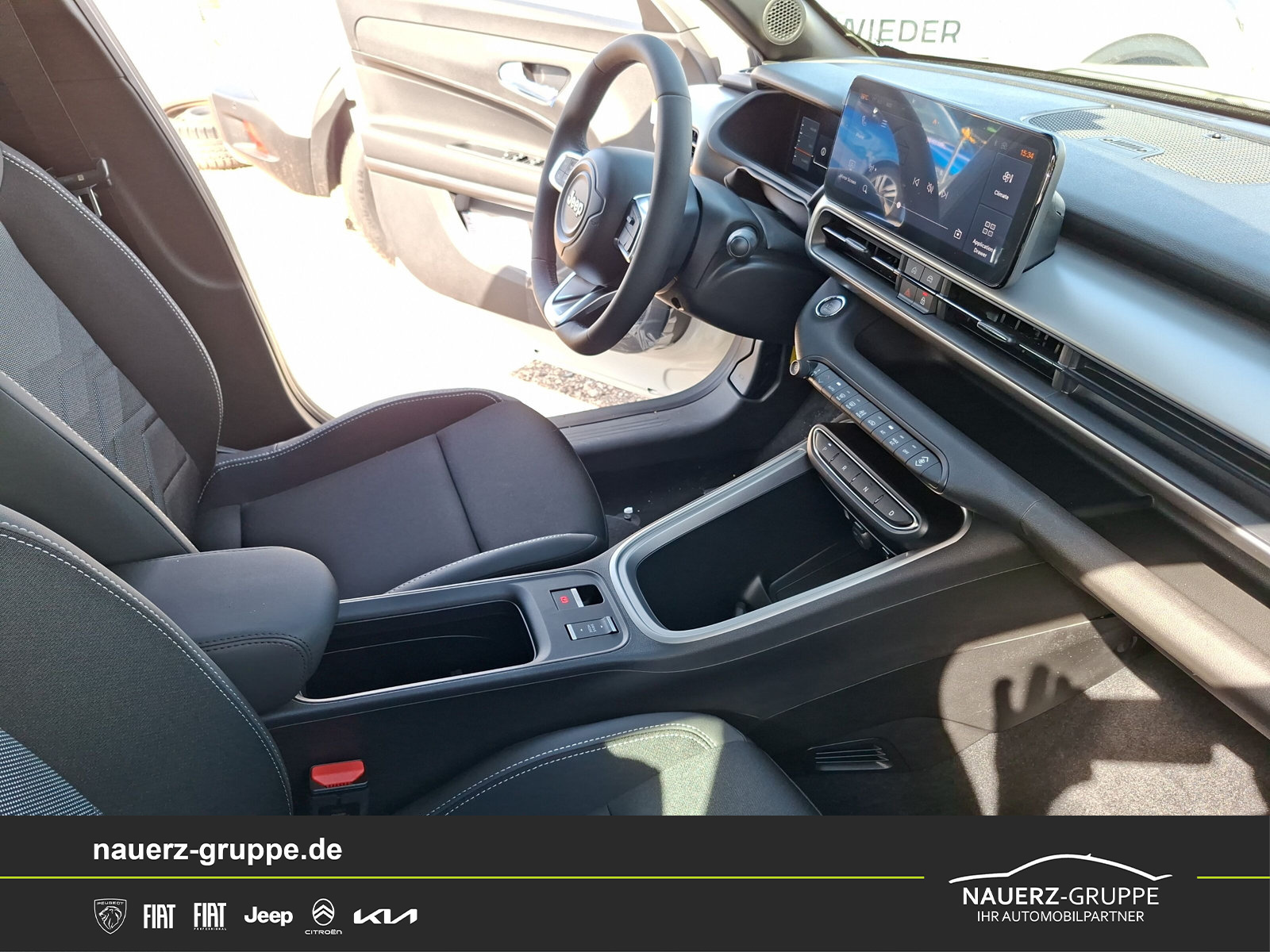 Fahrzeugabbildung Jeep Avenger Altitude Mild-Hybrid Sonderaktion - mit KI generiert/bearbeitet