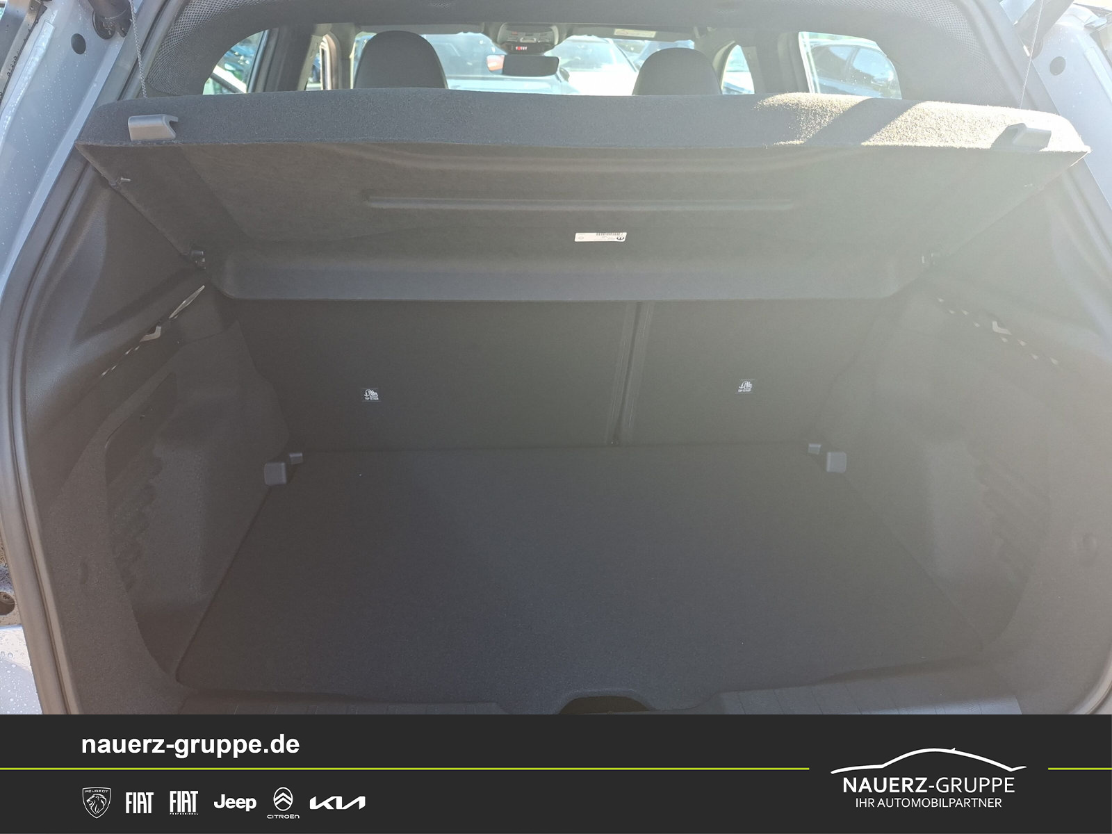 Fahrzeugabbildung Jeep Avenger e-Hybrid Altitude Mild-Hybrid