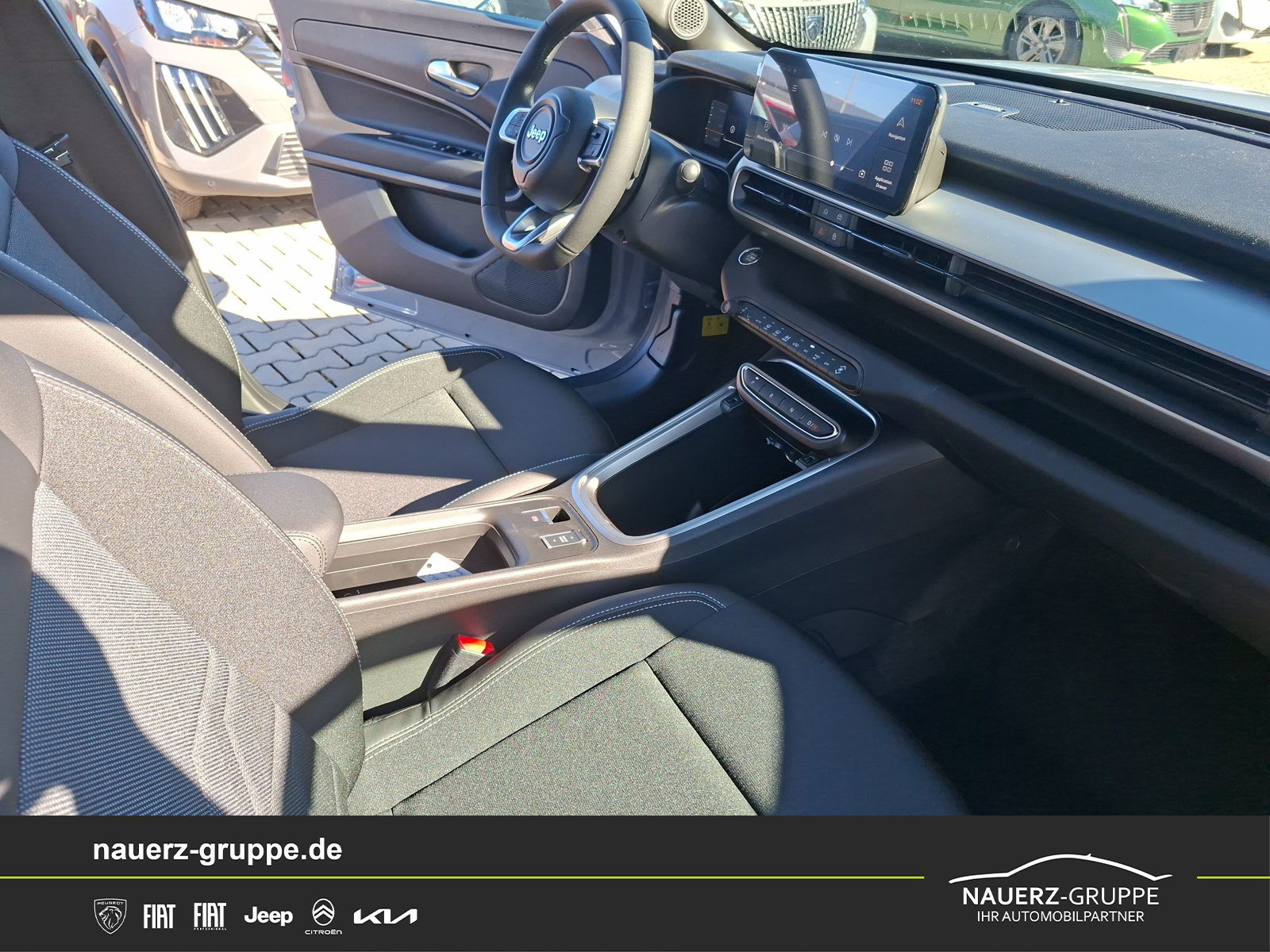 Fahrzeugabbildung Jeep Avenger e-Hybrid Altitude Mild-Hybrid
