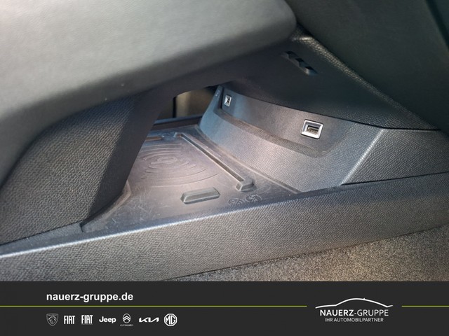 Fahrzeugabbildung Peugeot 508 GT Hybrid 225