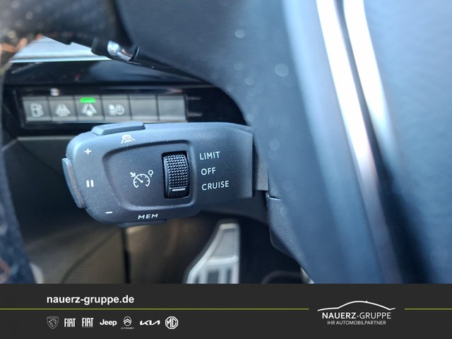 Fahrzeugabbildung Peugeot 508 GT Hybrid 225