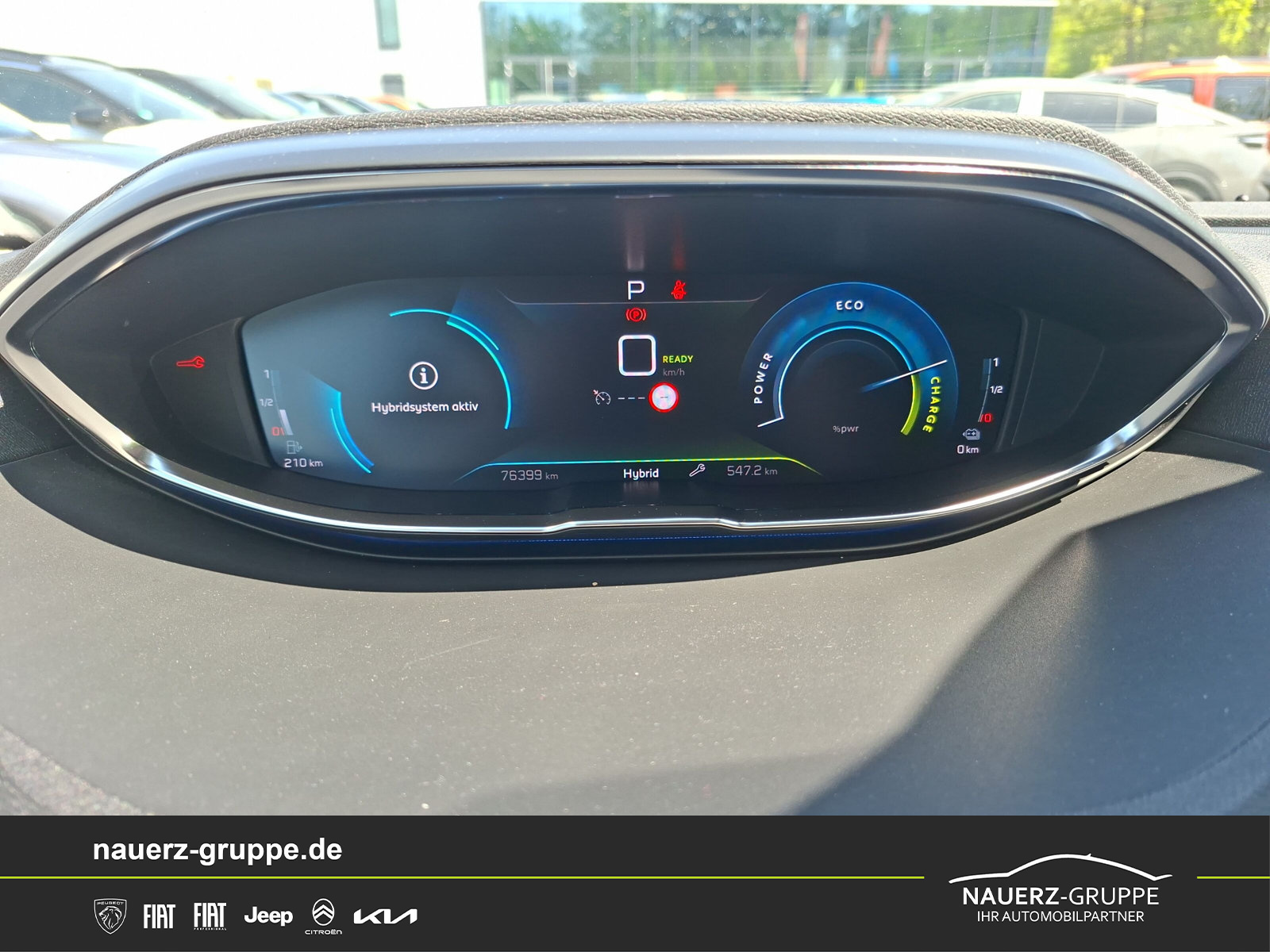 Fahrzeugabbildung Peugeot 3008 Plugin-Hybrid 225 Roadtrip