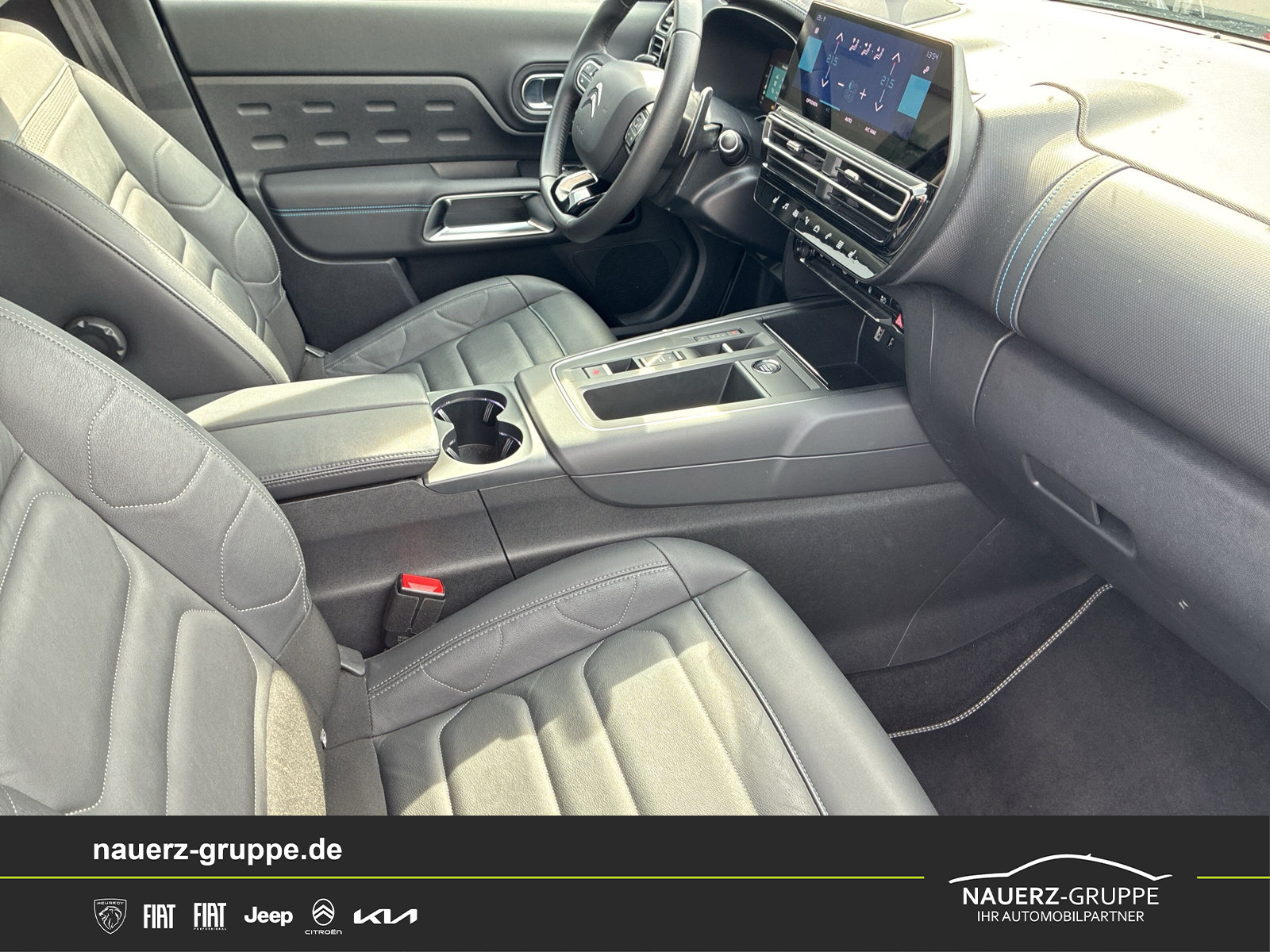 Fahrzeugabbildung Citroen C5 Aircross Shine Pack Plugin-Hybrid 225 - mit KI generiert/bearbeitet