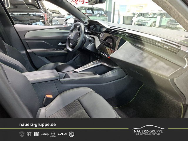 Fahrzeugabbildung Peugeot 308 SW GT Hybrid 145 e DSC 6